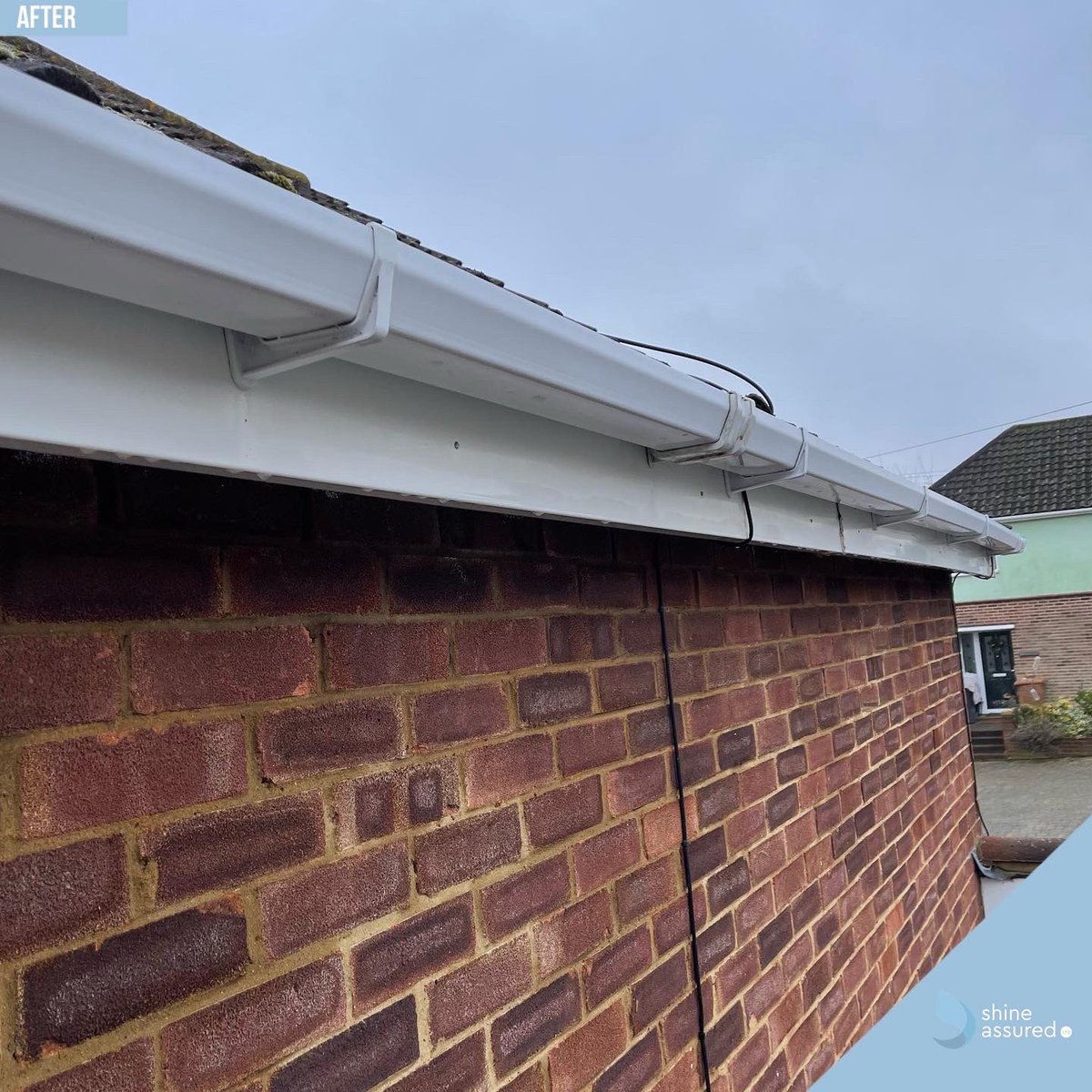ShineAssured's tweet image. If your gutter soffits and fascia boards need cleaning then we get them gleaming 💦