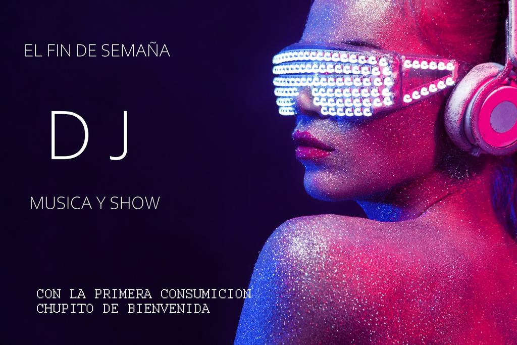 KingStripClub's tweet photo. ¿Algún plan mejor que @KingStripClub para el fin de semana? Chupito gratis, chicas, DJs, shows en vivo, salas privadas. 
No te lo puedes perder... https://t.co/G4szes6nwB