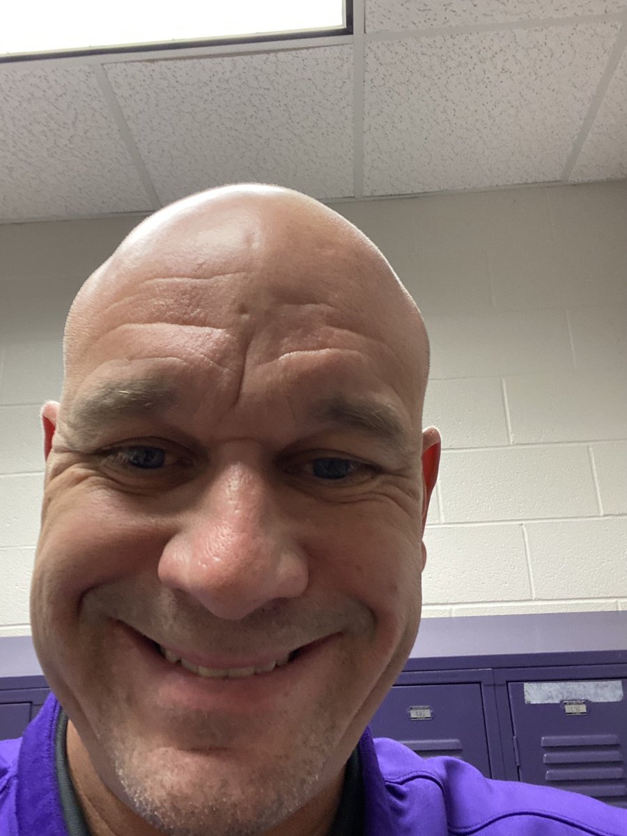 Mr. Longbrake tweet media