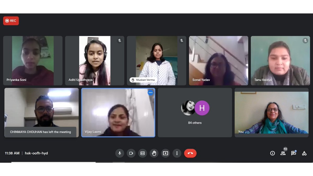 AMSOM_Ahmedabad's tweet photo. Professor @JeemolUnni and Professor @SonalYa58714630 from the #Economics Area held a session on issues of #health and #education, with the final year students of BA Economics, Kanoria PG Mahila Mahavidyalaya, Jaipur on January 18, 2022.
#AhmedabadUniversity
#AMSOM https://t.co/tuPIzA1Mvi