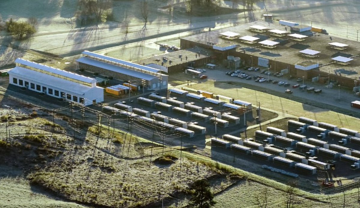 BitcoinMagazine's tweet image. BREAKING 💥 Massive US #Bitcoin miner now publicly trading on NASDAQ $CORZ 📈