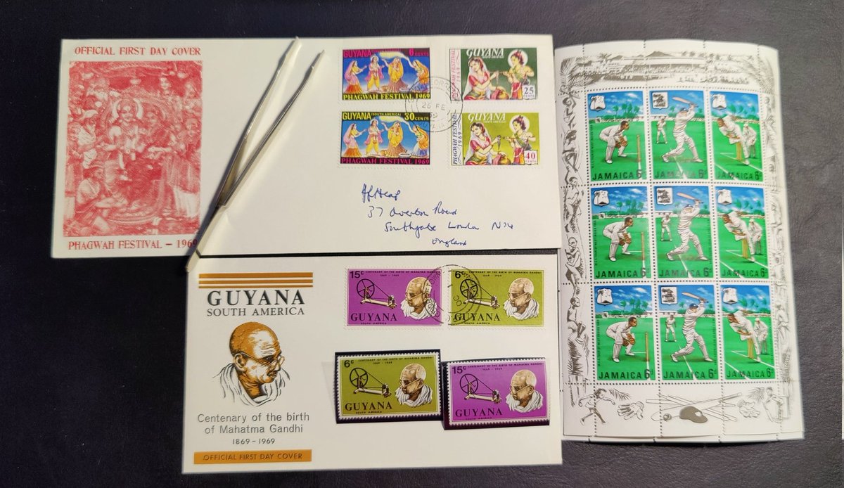 Look what I received today 😁😁😁

Thanks you so much @Charles_Kennard 
Guyana Gandhi stamps❤️

#philately
#stampcollecting
#cricketstamps