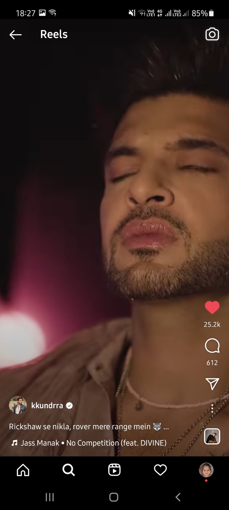 Sanika💕 on X: Bharat ki Jhanta he is Teju ka Boyfriend don't daalo Dore  over him Karan's recent insta reel caps P.s. he is looking smoking hawt sry  can't control my hormones