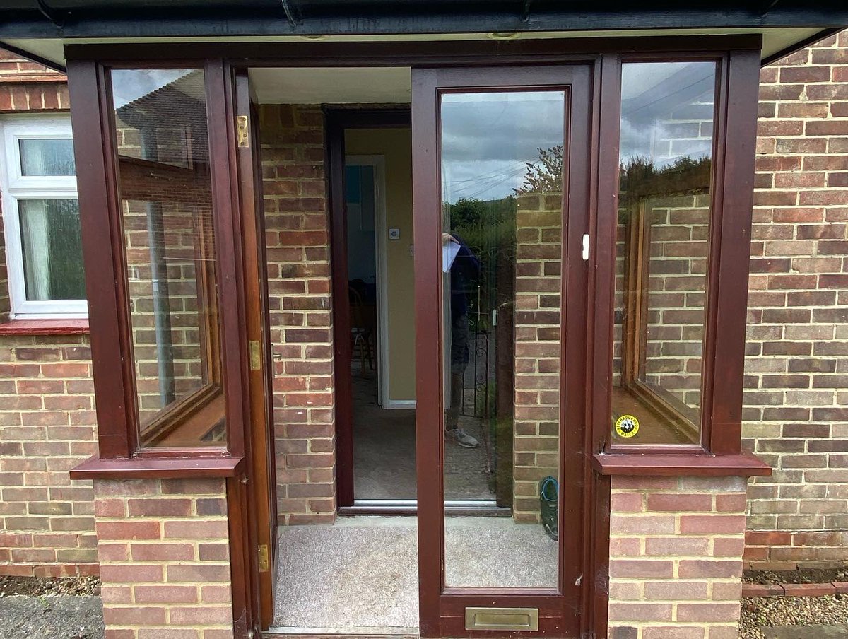 Nice new bright porch replacement in #Bletchingley #Surrey by #Barong #ATeam.  #EastGrinstead #Felbridge #WestSussex #Barong #BarongConservatories #Lingfield #Crawley #WindowsEastGrinstead #DoubleGlazingEastGrinstead #DoubleGlazing #warmroof #awwardwinning #homeimprovement