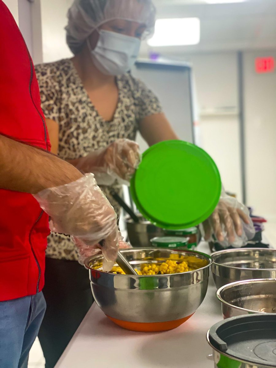 BrittanyReimer2's tweet photo. I had fun cooking and making black bean and corn salad salsa for my nutrition class with @MyAutismConn ! #nutritionclass https://t.co/MxdSaA0Baz