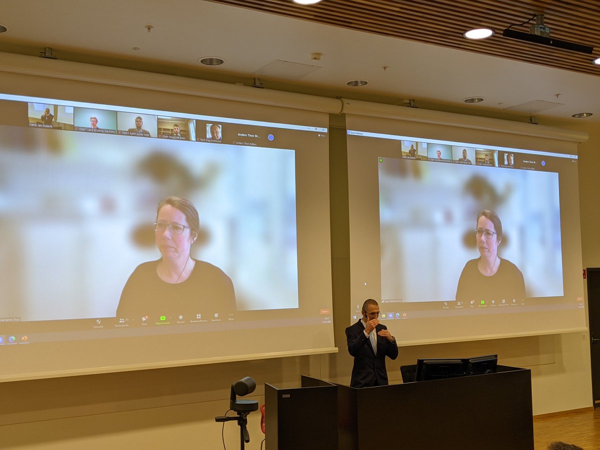 Yet another great day at @hvl_no in Sogndal! PhD candidate Jan Sulavik is defending his excellent thesis on ecological restoration. Opponents Marianne Evju at <a href="/NINAforskning/">NINA naturforskning</a> and @lars_brudvig engage in discusson of methods and findings.