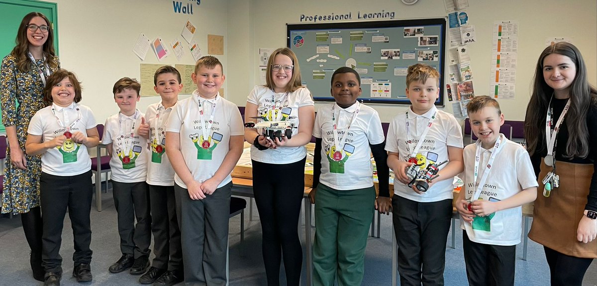 WillowtownPri's tweet photo. PROUD FACES! 🏆Double winners🏆
Well done to the Lego League team for winning the 'Core Values' award and to Miss Hawkins for winning the 'Inspirational Mentor' award, which she I'm sure she will share with Miss Prior! We're so proud of you all! @FLLUK @EAS_STEM @firstlegoleague https://t.co/RcWhdI9VTB