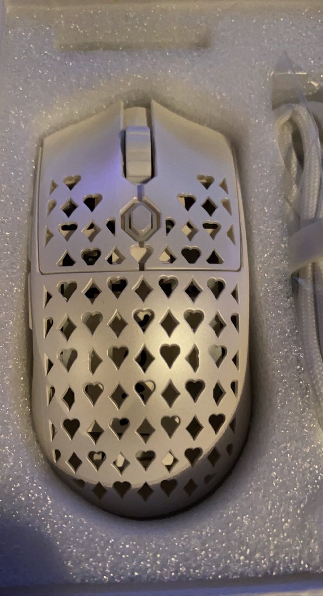 ᴡᴏᴇ tweet media