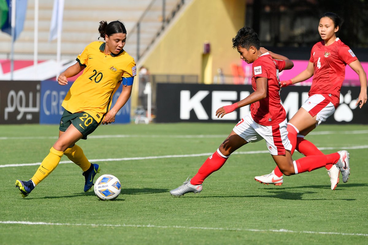 HalfwayFootball's tweet photo. Australia 🇦🇺 1️⃣8️⃣ - 0️⃣ 🇮🇩 Indonesia

Title-chasing Australia proved far too strong for an inexperienced Indonesia, surging to a 18-0 win in their opening Women's @afcasiancup 2022 match at Mumbai Football Arena today.

#AUSvIdn #WAC2022 #WomensFootball #Fulltime #HalfwayFootball https://t.co/6UuCqYhUoE