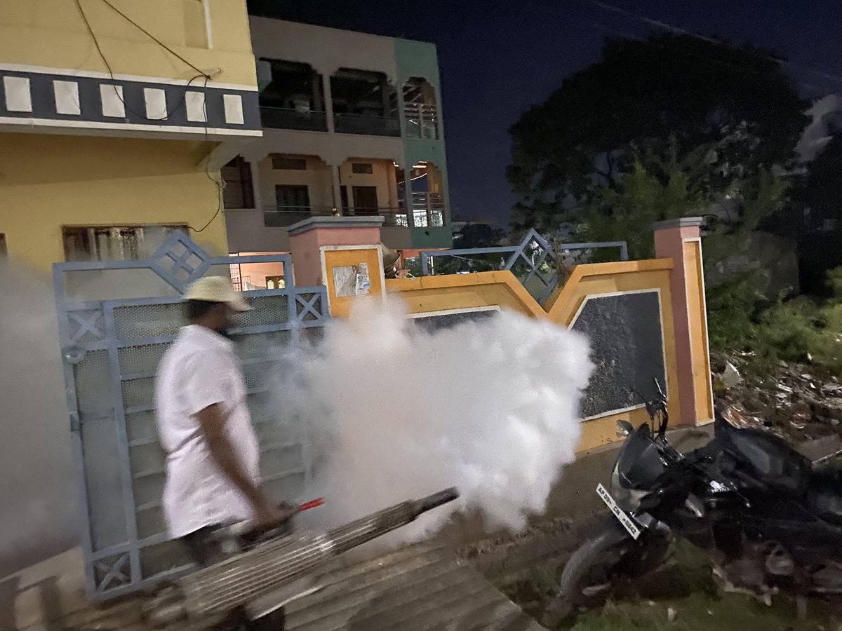 BhandariJanard2's tweet photo. @MC_GWMC Thank you Warangal municipal corporation 
# Fogging 
Postal colony
Hanamakonda.
Bhandari Janardhan Goud
President. https://t.co/6u53YOa10J
