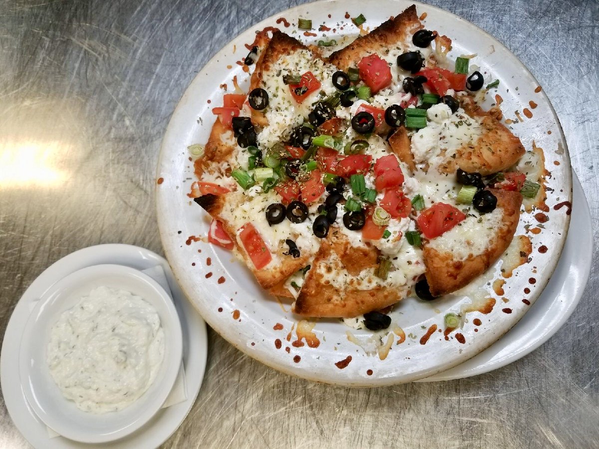 Kick start the weekend with our Palladium Nachos! 

We are open for dine-in and take-out!
🚘Curbside pick-up available!