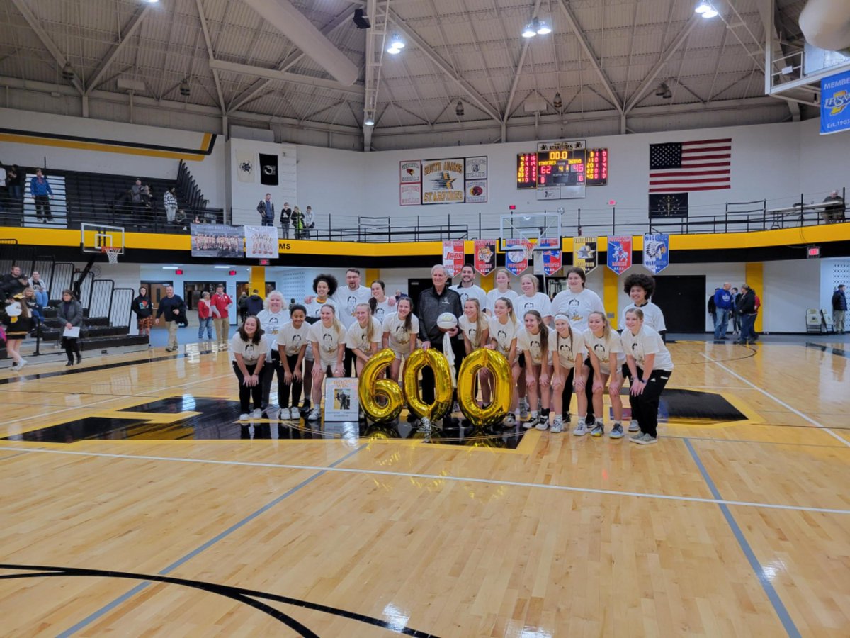 cassfrass4's tweet photo. #600 🙌🏼 @StarfireGirlsBB https://t.co/SvCN03YgYz