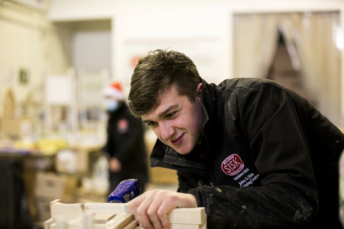 JohnSiskandSon's tweet image. 📢There are only two weeks to go until the Sisk carpentry apprenticeship intake closes for 2022. Apprentices will be based at the Sisk Training Centre on the Naas Road, Dublin. Deadline for applications: 4th Feb.
Further info please visit:  johnsiskandson.com/our-people/iri…
#Jobfairy #CEO