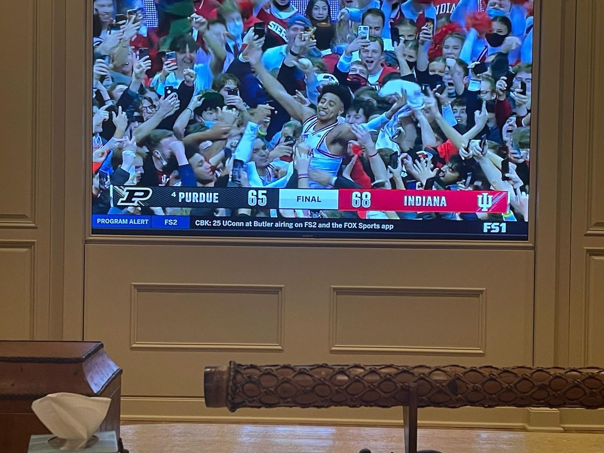 DickieV's tweet photo. U better believe they r probably still celebrating in Bloomington, Indiana baby / they finally beat Purdue ! Yes @IndianaMBB no doubt my TEAM of the NIGHT &amp; ROB PHINISEE the PTPER &amp; STAR of last night’s college hoops . @MikeWoodsonNBA era is now 12-0 at home . https://t.co/LtJJ0C5BiE