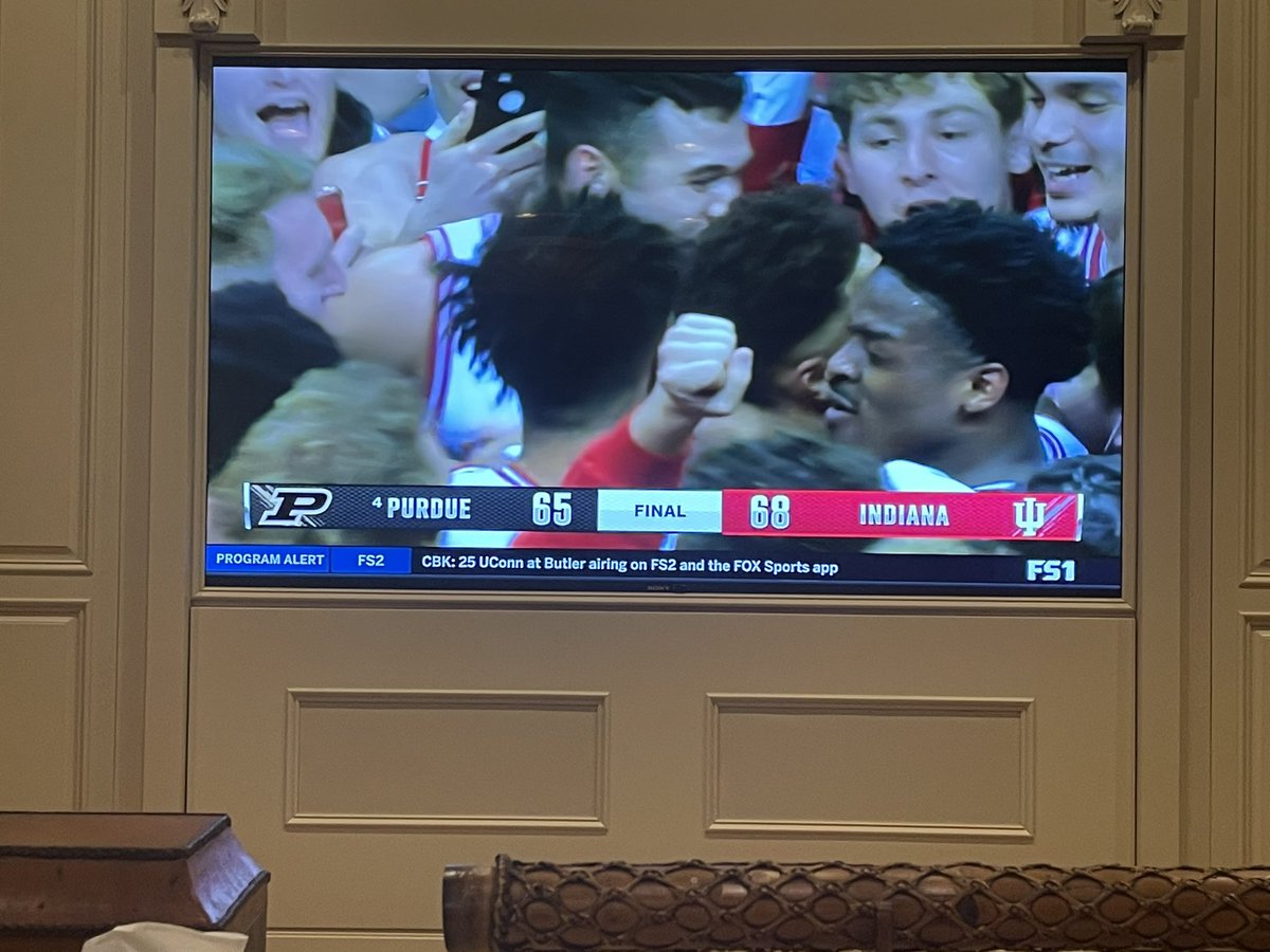 DickieV's tweet photo. U better believe they r probably still celebrating in Bloomington, Indiana baby / they finally beat Purdue ! Yes @IndianaMBB no doubt my TEAM of the NIGHT &amp; ROB PHINISEE the PTPER &amp; STAR of last night’s college hoops . @MikeWoodsonNBA era is now 12-0 at home . https://t.co/LtJJ0C5BiE
