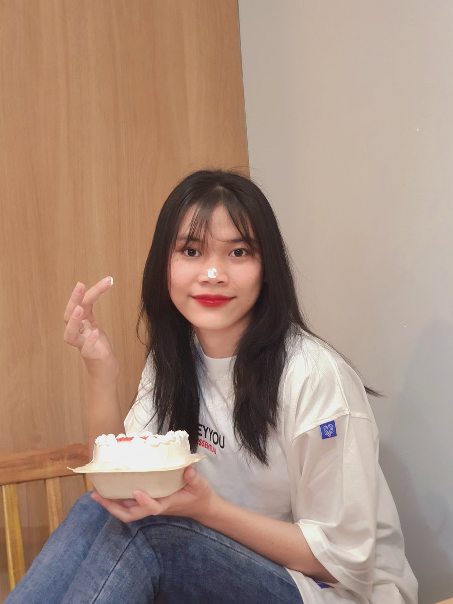 Quynqunh's tweet photo. 𝓝𝓮𝔀 𝓹𝓪𝓰𝓮
𝓢𝓲𝓷𝓱 𝓷𝓱𝓪𝓽 𝓿𝓾𝓲 𝓿𝓮🎂🎂 18+ https://t.co/FXslb6jDTS