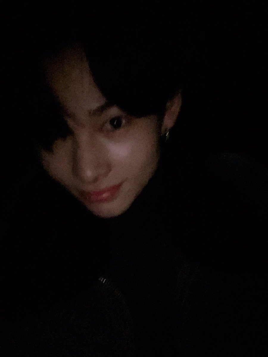 en_llcv's tweet photo. must protect this boy at all cost, he’s still a child and he doesn’t deserve what haters say. Ni-ki best boy‼️

#NI_KI #니키 https://t.co/YhhEeLLqnG