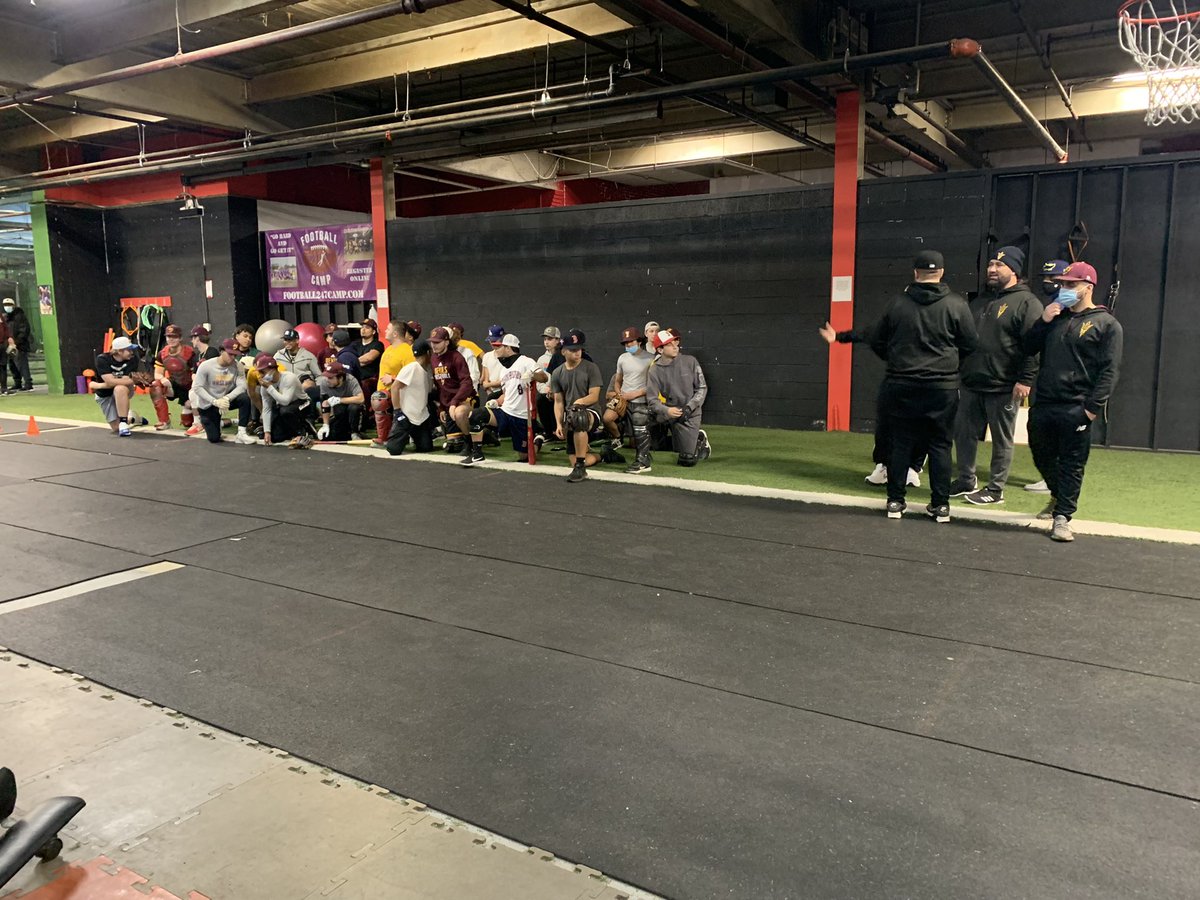 coachjoecoelho's tweet image. A very successful first ever showcase for the @RiDevils last night. Wanna thank all my devils coaches who helped me put this together. Also want to thank all the college coaches for coming and talking to the players and allowing them to showcase their talents #devilsup 😈