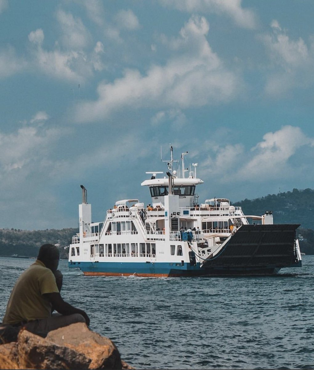 VisitMayotte's tweet photo. ⚓️⛴🇾🇹

#VisitMayotte https://t.co/wYedKFMstj