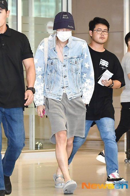 97jkooky_'s tweet photo. @litholjaykey https://t.co/vdtdZSCTOD