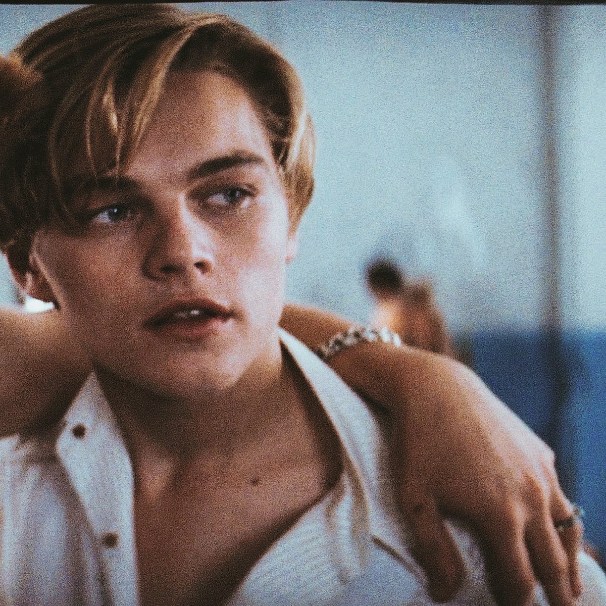 leodicapriopics's tweet photo. https://t.co/DhhxoIZuzX