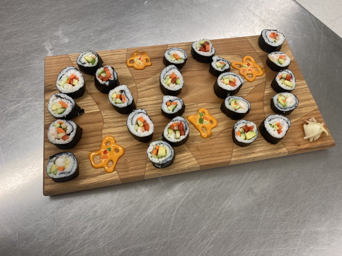 StPeterCSS's tweet photo. Grade Ten Hospitality and Tourism homemade Sushi challenge ⁦@PVNCCDSB⁩ #PVNCInspires #BeingCreative https://t.co/SKBvhffOwQ
