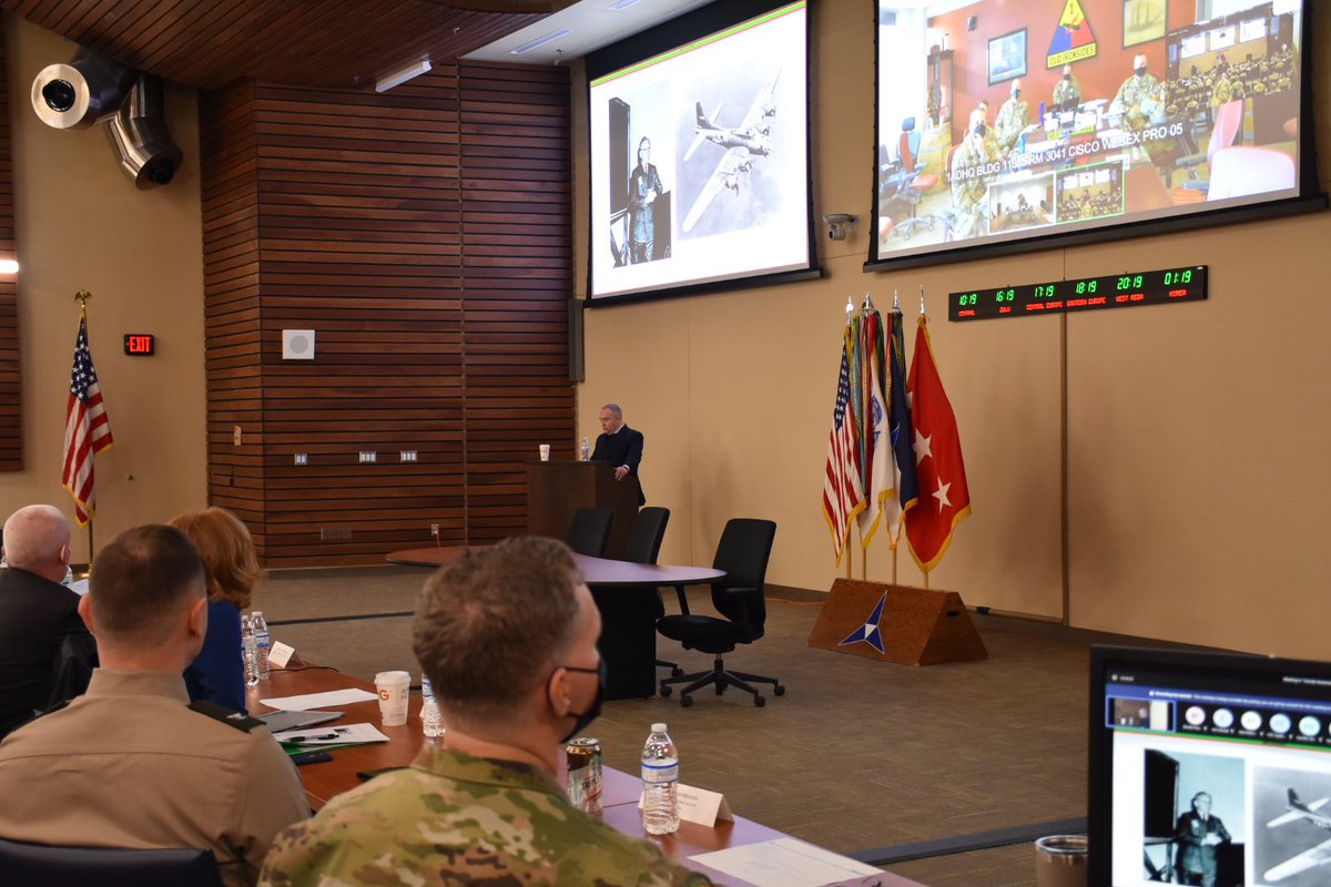 paojeremy's tweet photo. Great to see so many leaders across @iii_corps training and learning at #forthood to help prevent suicide in the ranks. By far the most commanders and senior enlisted leaders I've seen in one place in a while, all there for the same cause. https://t.co/mSl8OvRWI2 https://t.co/KoclD1V2nx