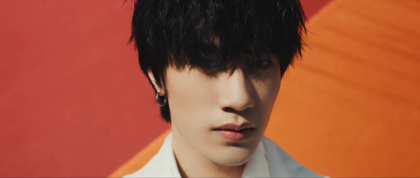 TUnion_USA's tweet photo. Teumes, look at our middle line 🔥 Drop the tags for our beautiful boys:

CONCEPT FILM MIDDLE LINE
TEUMEs listening to #TREASURE_ILOVEYOU
#TREASURE 
#THESECONDSTEP_CHAPTERONE 
@treasuremembers https://t.co/SE9xZrJtW2