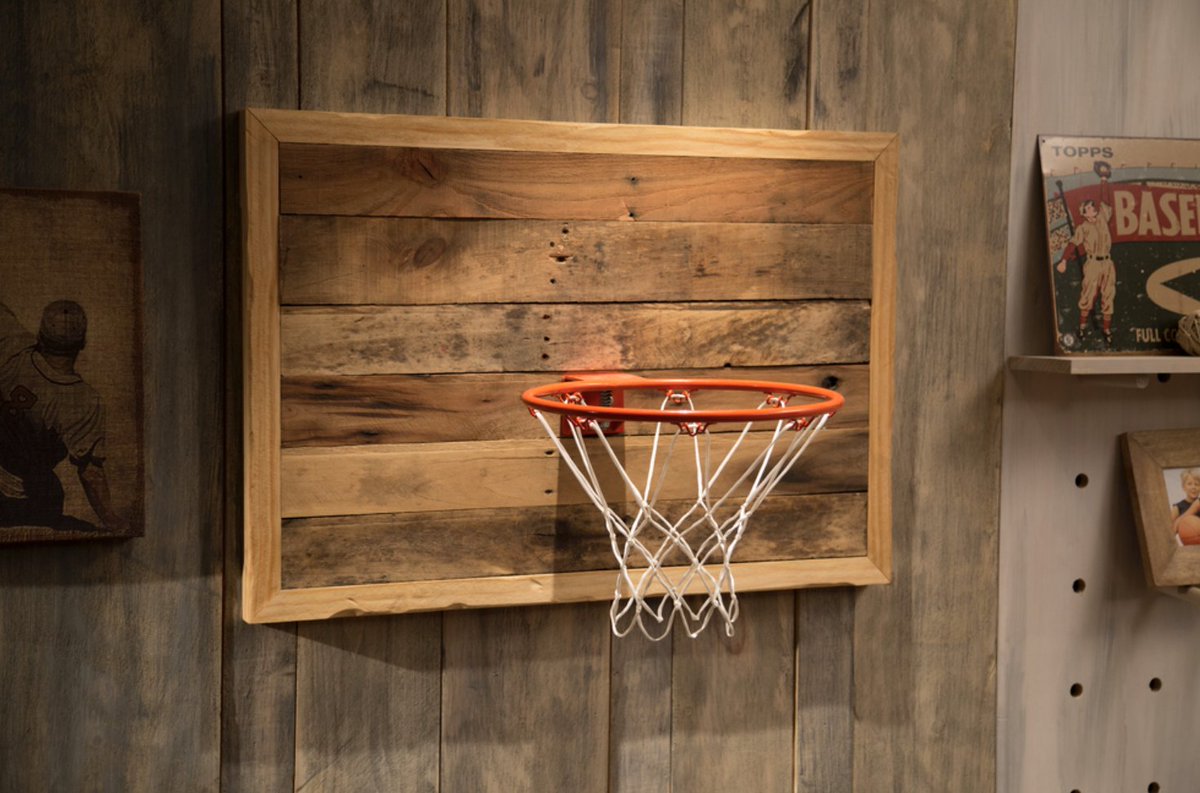 RYOBItoolsusa's tweet photo. Too cold for the courts? We've got you covered with this easy to make #DIY Rustic Basketball Hoop! ๐ Upgrade your sports-themed decor and hoop it up all winter long. No court needed.
Check out the FREE plans at #RYOBINation >> https://t.co/bEMKhnOrOt https://t.co/Ofv13btDvK