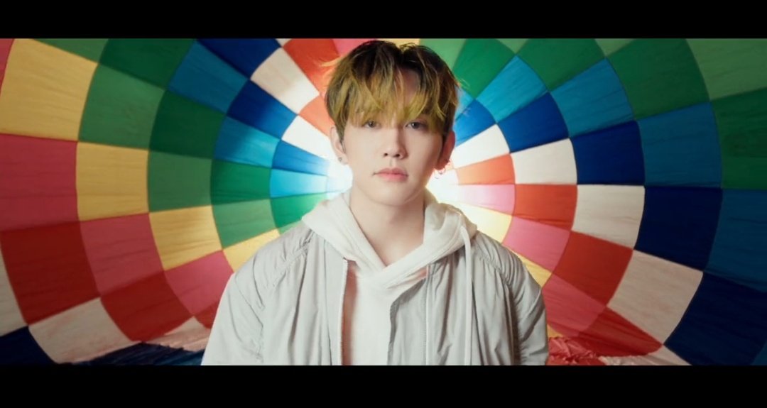 TREASUREunion's tweet photo. [TWITTER PARTY TAGS]

Please use the tags below to hype the concept film for middle line.

CONCEPT FILM MIDDLE LINE
TEUMEs listening to #TREASURE_ILOVEYOU
#TREASURE 
#THESECONDSTEP_CHAPTERONE 
@treasuremembers https://t.co/87ZZFBHE52