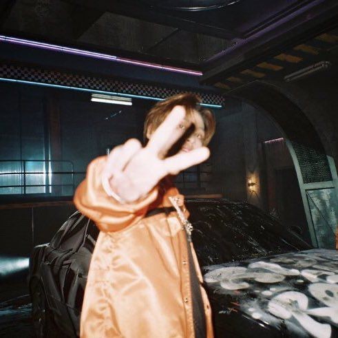 haecful's tweet photo. haechan is the type of boyfriend you will never have. 😫🤛🏻 https://t.co/wCgr5Mxqhe