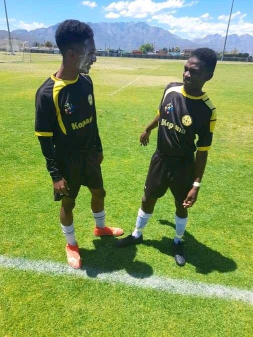 StarsSporting's tweet image. Congratulations Anthony Fransman and Abulele Mkala on passing your matric 2021 exam. Blessings on your plans for the future. We extremely proud of you.

Together we stand Tall

#matrix2021
#sportingforever
#sportingstarsfc
#SSFC