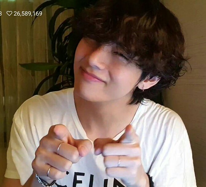 Miss AM⁷ (ꪜ)💜BTS💜 tweet media