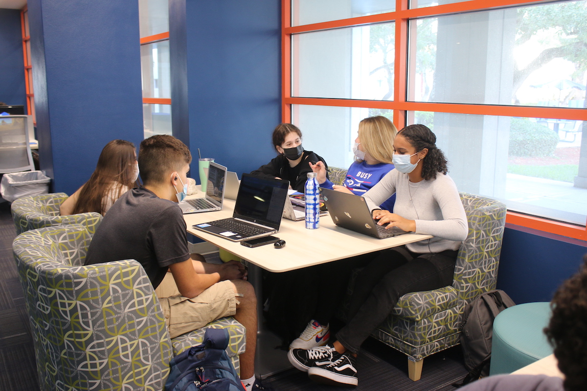 MDCollege's tweet photo. Our #MDCHomestead #Sharks showing us what campus life looks like so far this #SpringSemester π¦π
#BeMDC #Homestead #WelcomeBack https://t.co/GXRGT27Cjz
