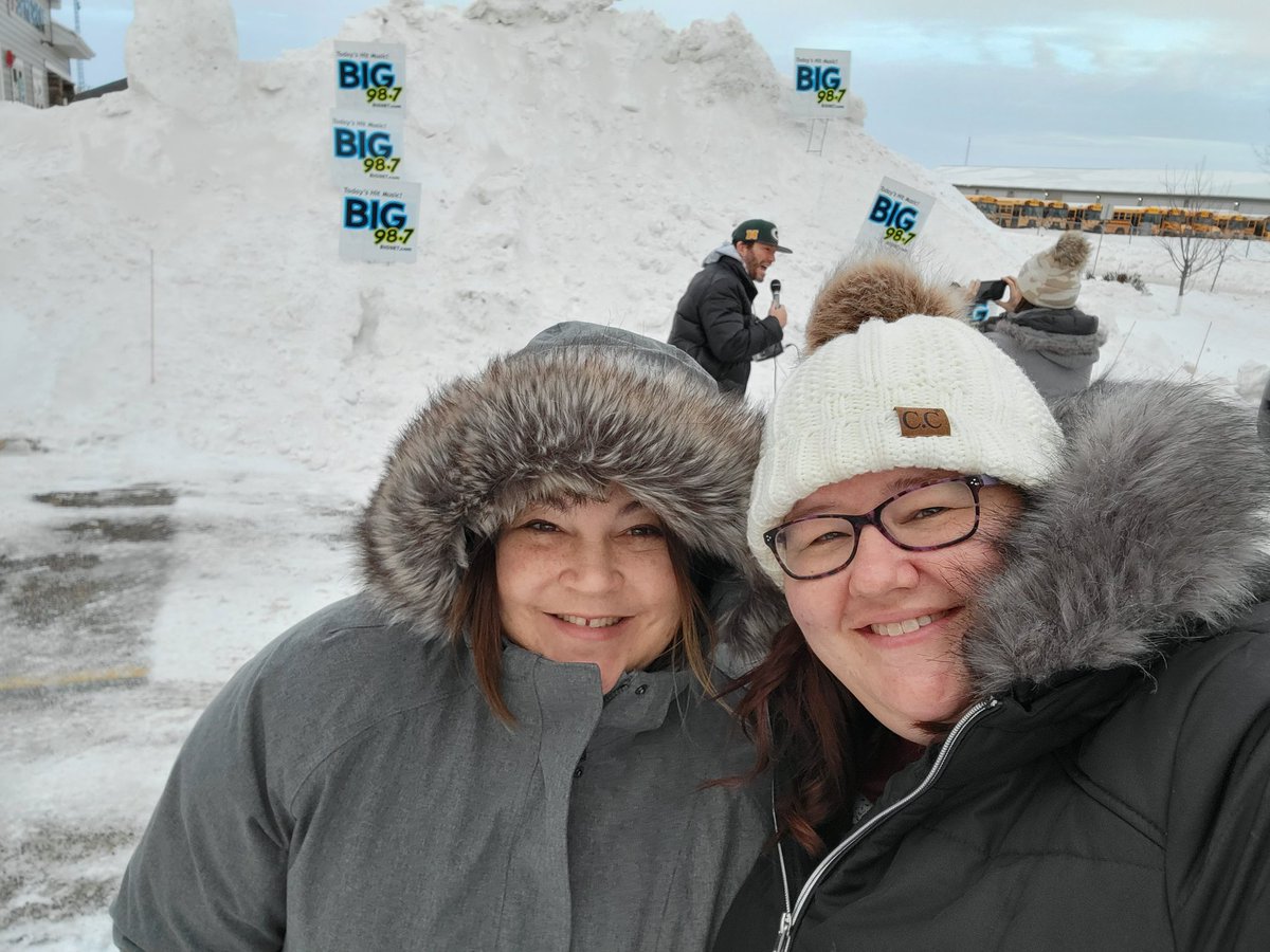 RACCAnna's tweet photo. Such a fun way to spend a Friday morning!
#CCRIThanksYou @BIG987FM for being bold and getting cold for @CCRIMoorhead.
Check out Big 98's Facebook page for a full video. Trust me, you don't want to miss that! https://t.co/qmd9ZNOiOT