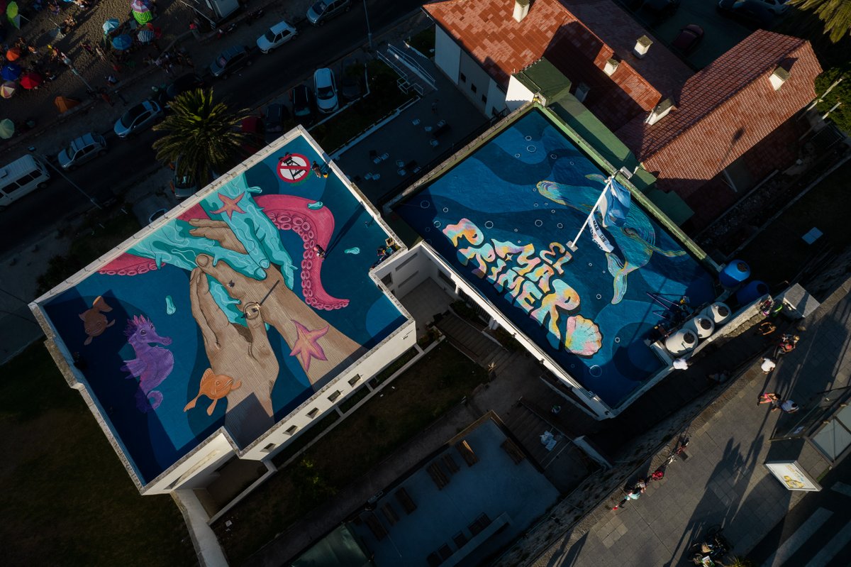 Arte por nuestro mar 🌊💪 Mirá el increíble mural que realizamos en Mar del Plata junto a Proyecto atrapa sueños y <a href="/ecosdmar/">Ecos de Mar</a> 

No vamos a permitir que las petroleras destruyan el Mar Argentino 👉 bit.ly/3mJ91yM

🎨 <a href="/jaalmiron/">Almirón</a>
<a href="/tatytetart/">Taty Gomez</a> 

📸 Gabriel Bulacio/Greenpeace