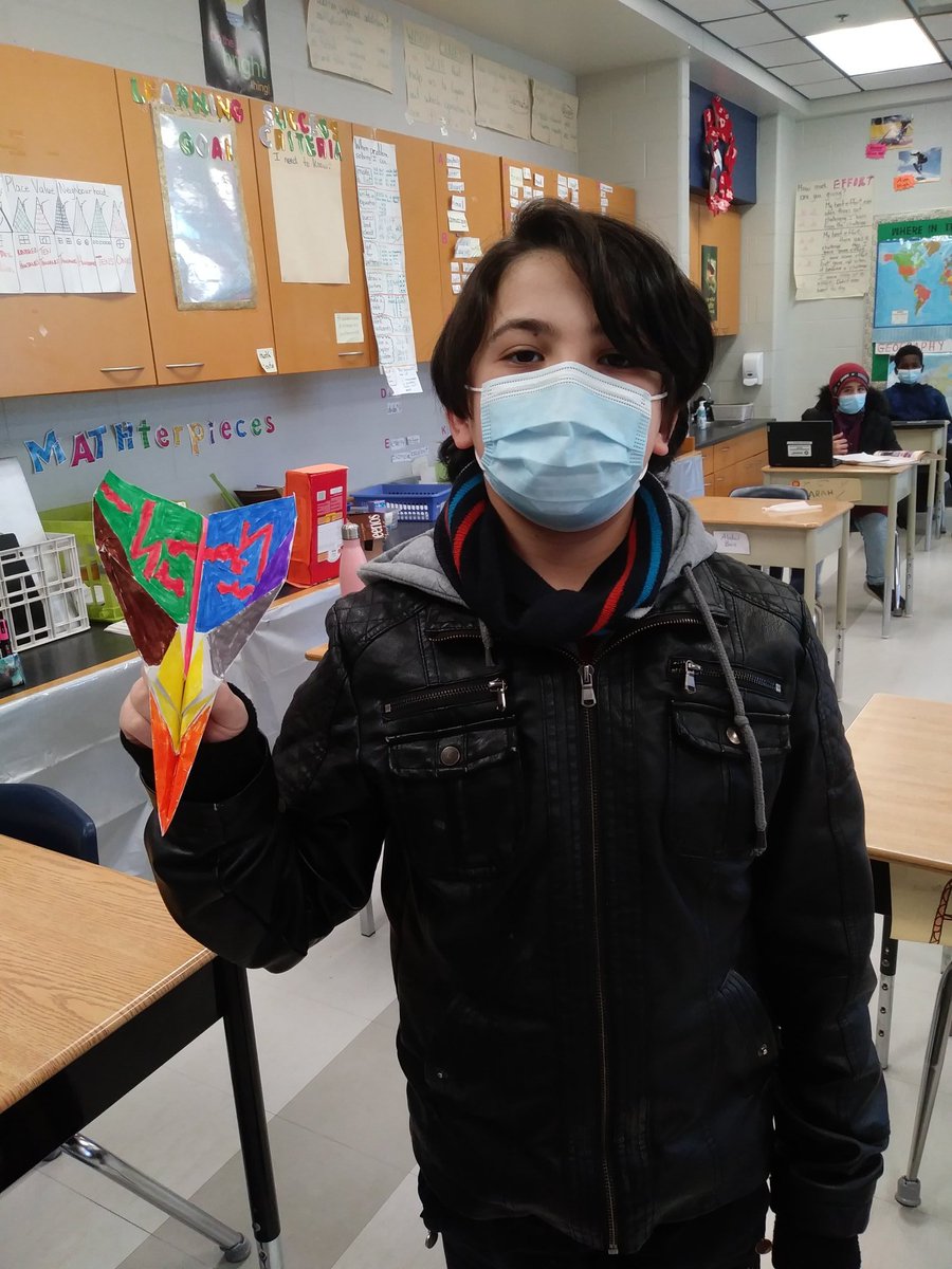six_brock's tweet photo. Students in 6B are gettin' ready for our flight unit finale thanks to #foldandfly
@Brockbulldogs ๐ซ๐ฌ๐ฉ๏ธโ๏ธ https://t.co/fbG4Y25CJ0