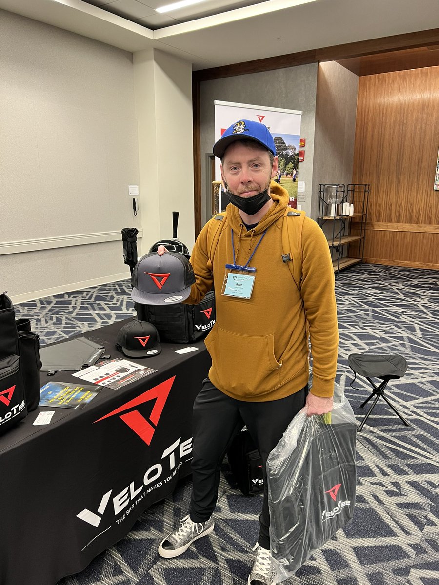 theryhead's tweet photo. @velo_tee thanks for great bag. Love it!! https://t.co/Siq78banSK