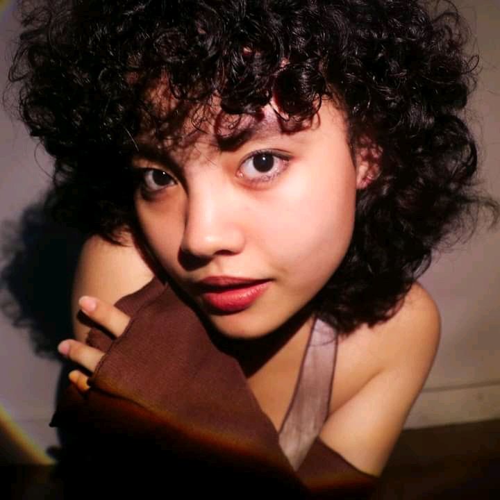 moonxshanne's tweet photo. JJSLWJSKSJAHAJWJWJA ANG GANDA https://t.co/l5UOcTaOZQ