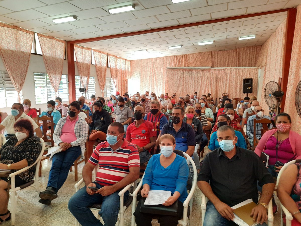 FrankOsbel's tweet photo. Resultado del año 2021 y Propuesta 2022 del Plan de la Economía y Presupuesto del Estado se analizan en Sesión de la #Asamblea Municipal del #PoderPopular de #LaSierpe #SanctiSpiritus EXCELENTE EJERCICIO DE DEMOCRACIA #PoderDelPueblo  @AsambleaCuba
@SanctiSpiritus1 https://t.co/0RFgOJ9SXB
