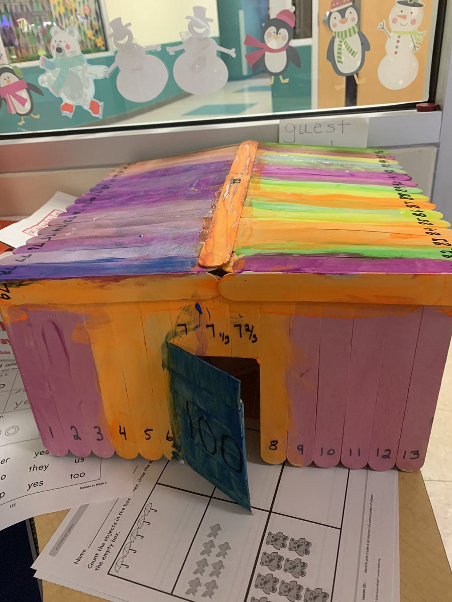 chjkfla4's tweet photo. 100th Day of School @ethomas12 @K2Griffi @POEKPOE @AESPASCO https://t.co/zw34NMi6jJ