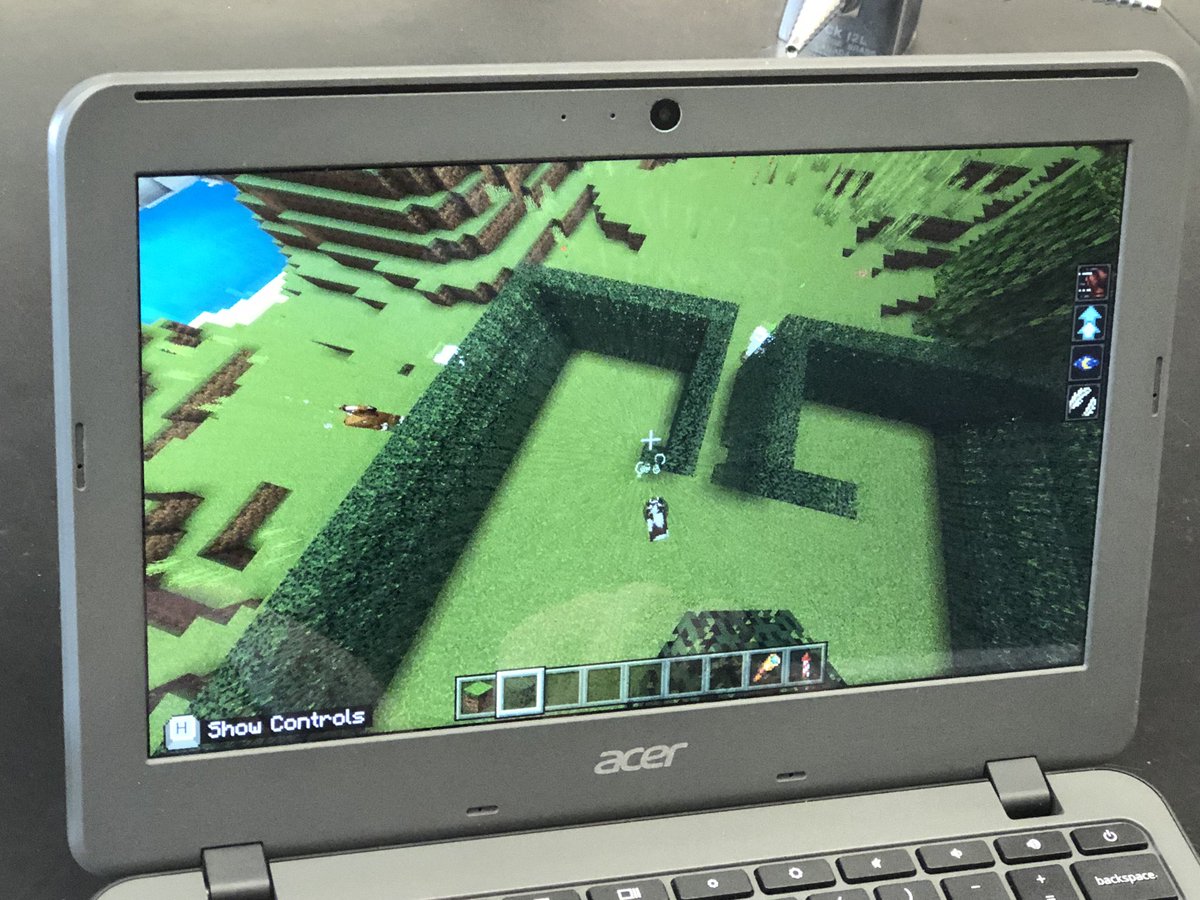 Students are designing their ideal #urbanfarms. We have gone from sharing ideas to modeling. Many have chosen to use Minecraft @PlayCraftLearn to create their models. Great creative thinking on a Friday! @SirGuyKnights @OCDSB #learning #creative #thinking #teaching