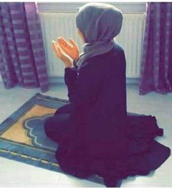 "اللهم إن البرد خلق من خلقك يأتمر بأمرك ، فاللهم انزل دفئك ورحمتك على من لا مأوى لهم."