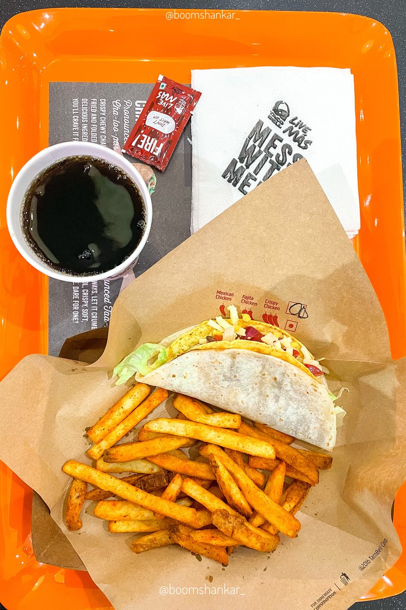 boomshankar_'s tweet photo. Jaise Asian Paints Ke colours se achhe uske balti hotey hain, waise #TacoBells ke tacos se achha uske fries hote hain.

#BoomGoesKolkata https://t.co/OdQSk9xt9o