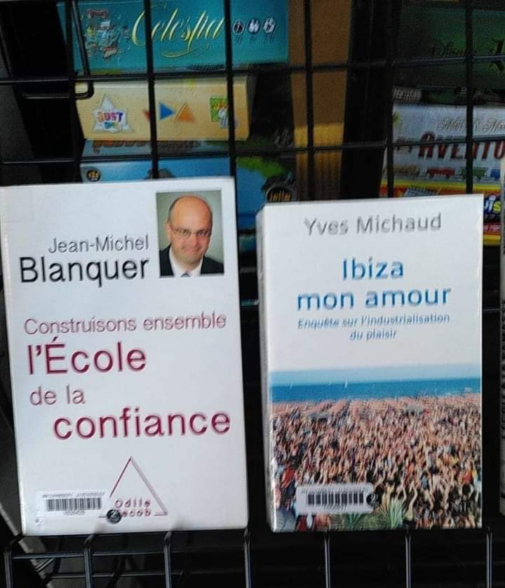 Un.e bibliothécaire plein.e d'humour 🙂