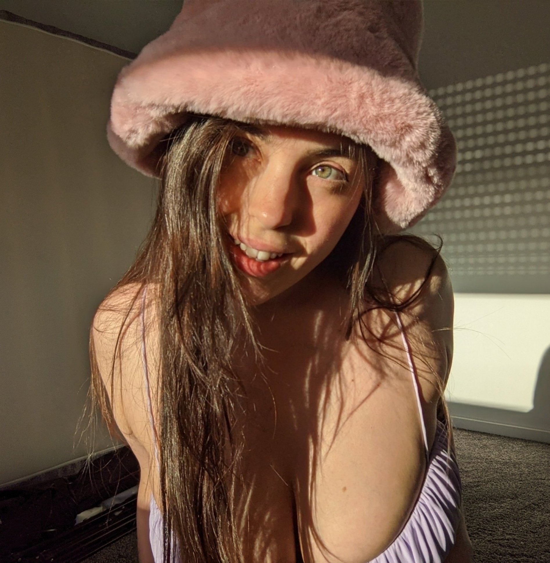 1 pic. blinded myself for this one, hi say it back NOW (•ө•)♡ https://t.co/JTup7POD41