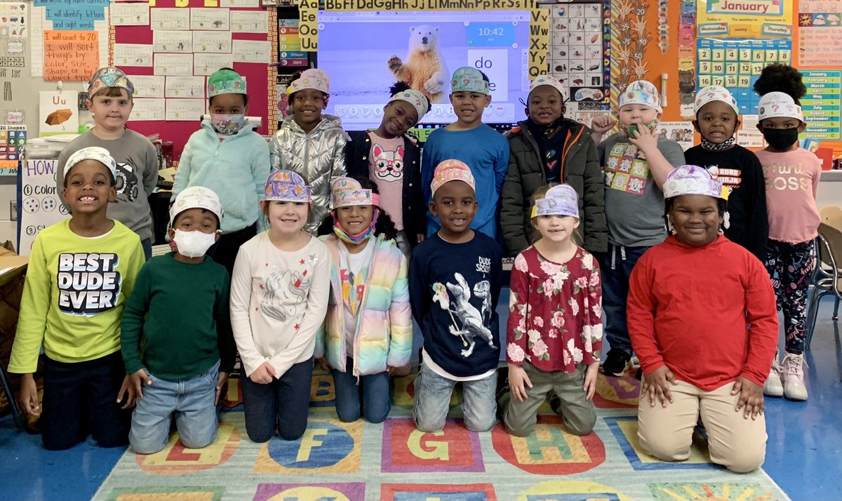 Mrs. Willut tweet media