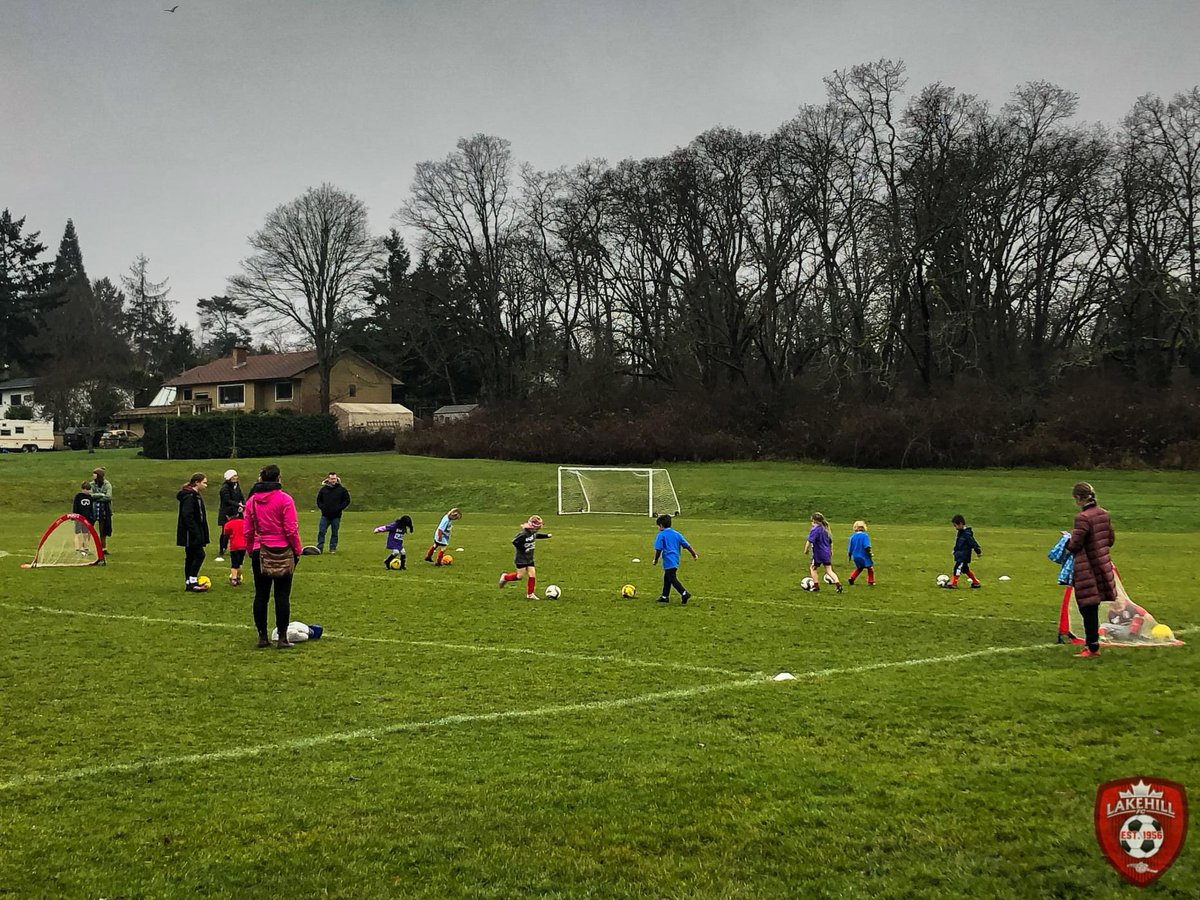 LakehillSA's tweet photo. Don't worry if you missed the start of the winter season for your little one, as we have a bit of space remaining in the U5/6 & U7/8 programming, where the emphasis is on learning to love playing with a soccer ball. Register at https://t.co/6ulgGzsKTt!
#yyj #yyjsoccer #yyjsports https://t.co/GCx9KamCzK