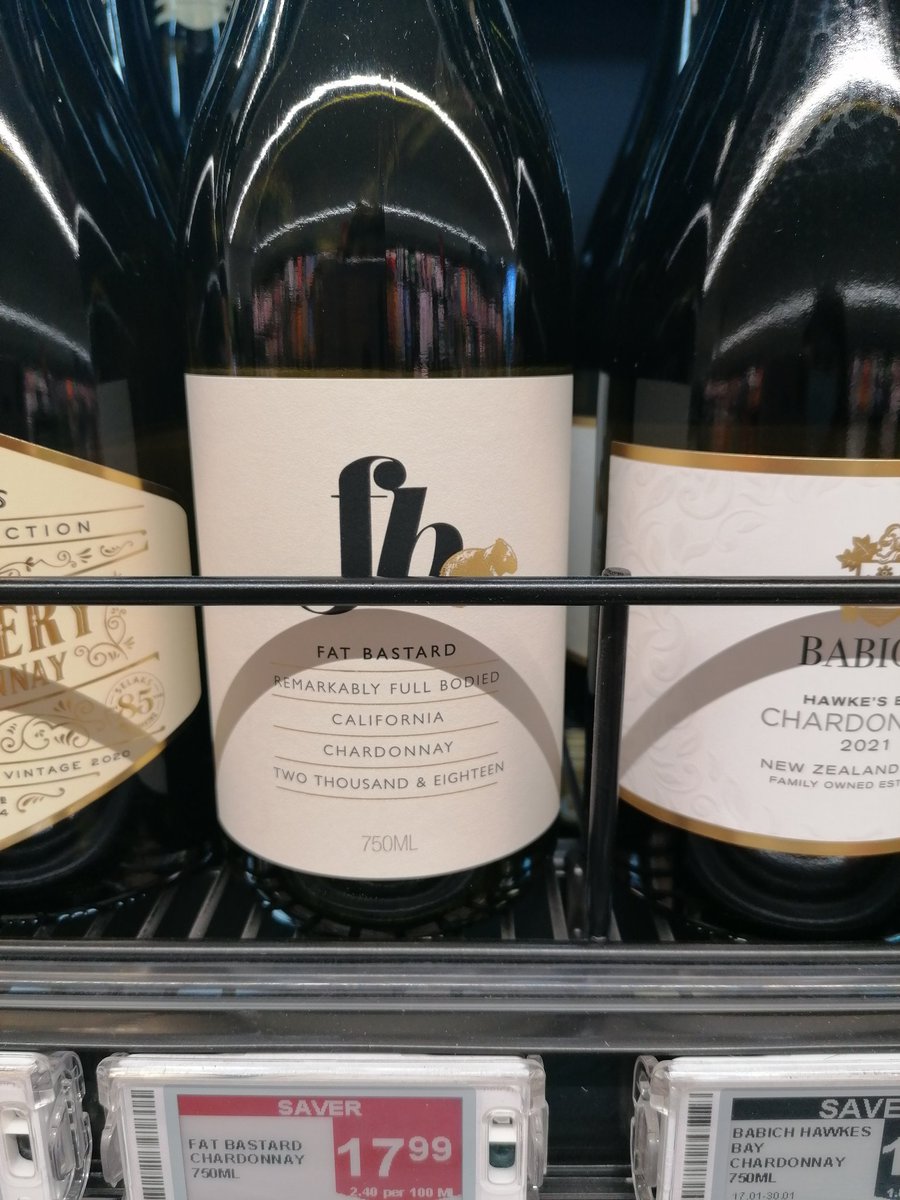ShonaC23's tweet photo. Clearly full bodied! 😜 https://t.co/OkfMGOnbqI