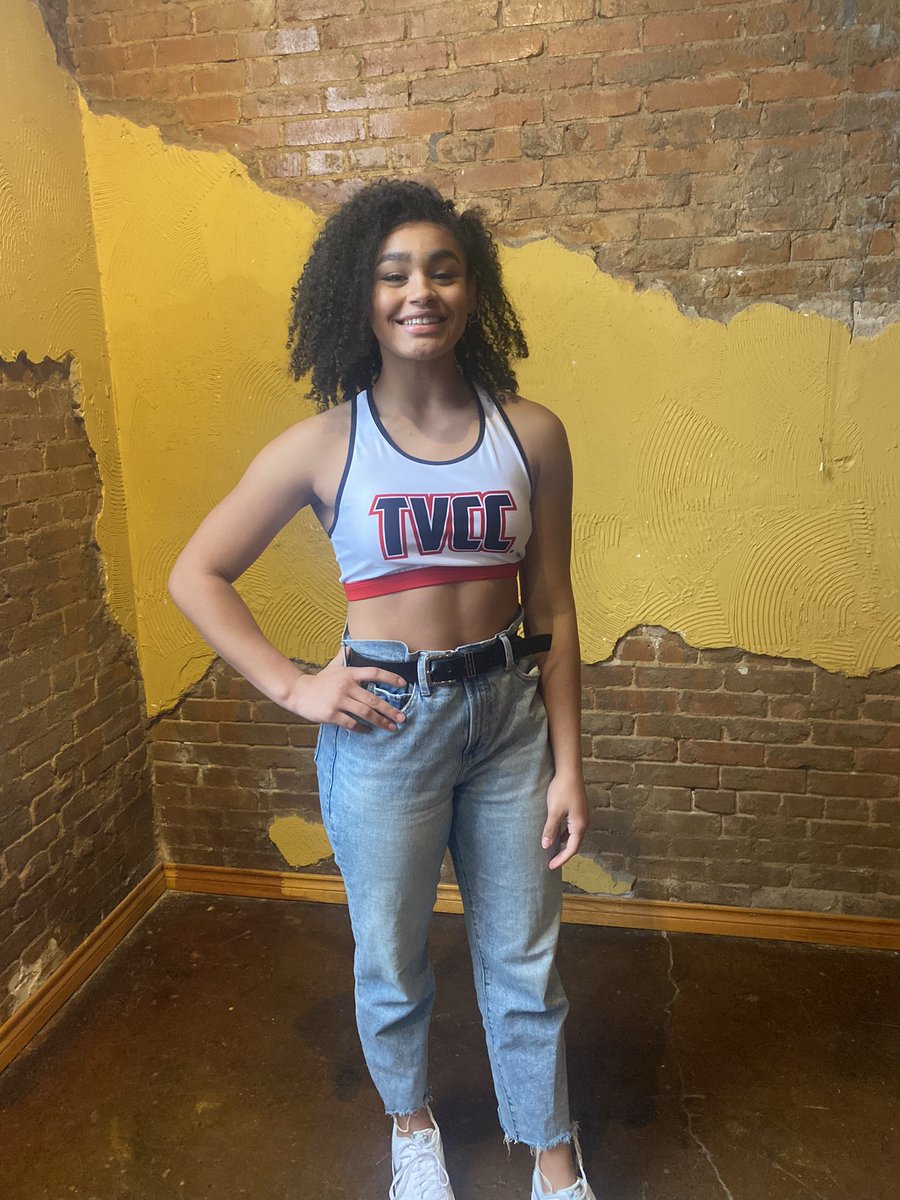 CalvinLDavis3's tweet photo. Our professional models spent the entire day working this past Wednesday in Deep Ellum. It’s really cool that they are so versatile! #davislevel #RebelModels #ProCheerModels @CheerBeast2025 Kanai @MimiDJDavis https://t.co/P4tE9oDGot